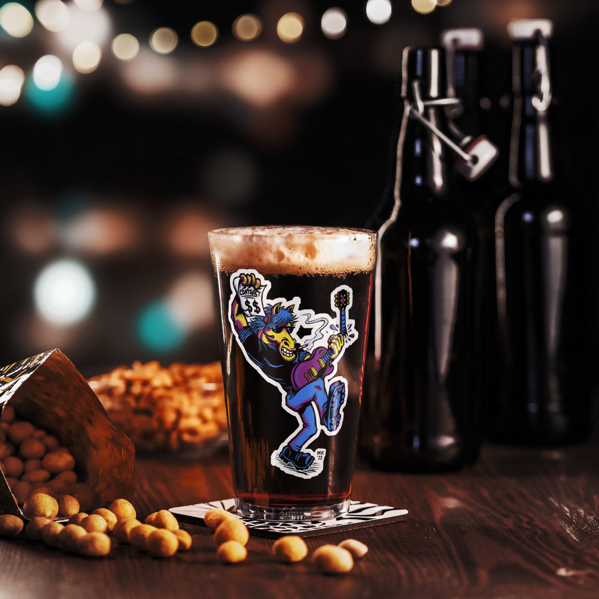 DTN Killer Steed shaker pint glass